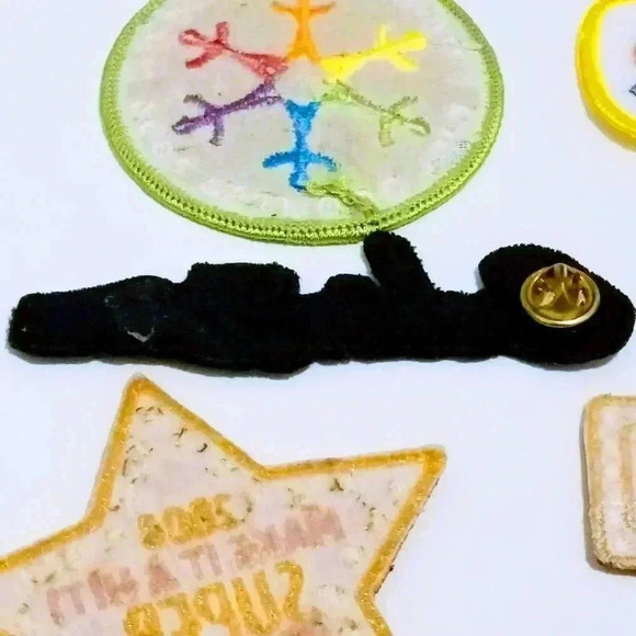 Girl Scouts of America Patches Lot of 10 - Picture 3 of 3